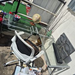 L Shape Desk Top Glass $50