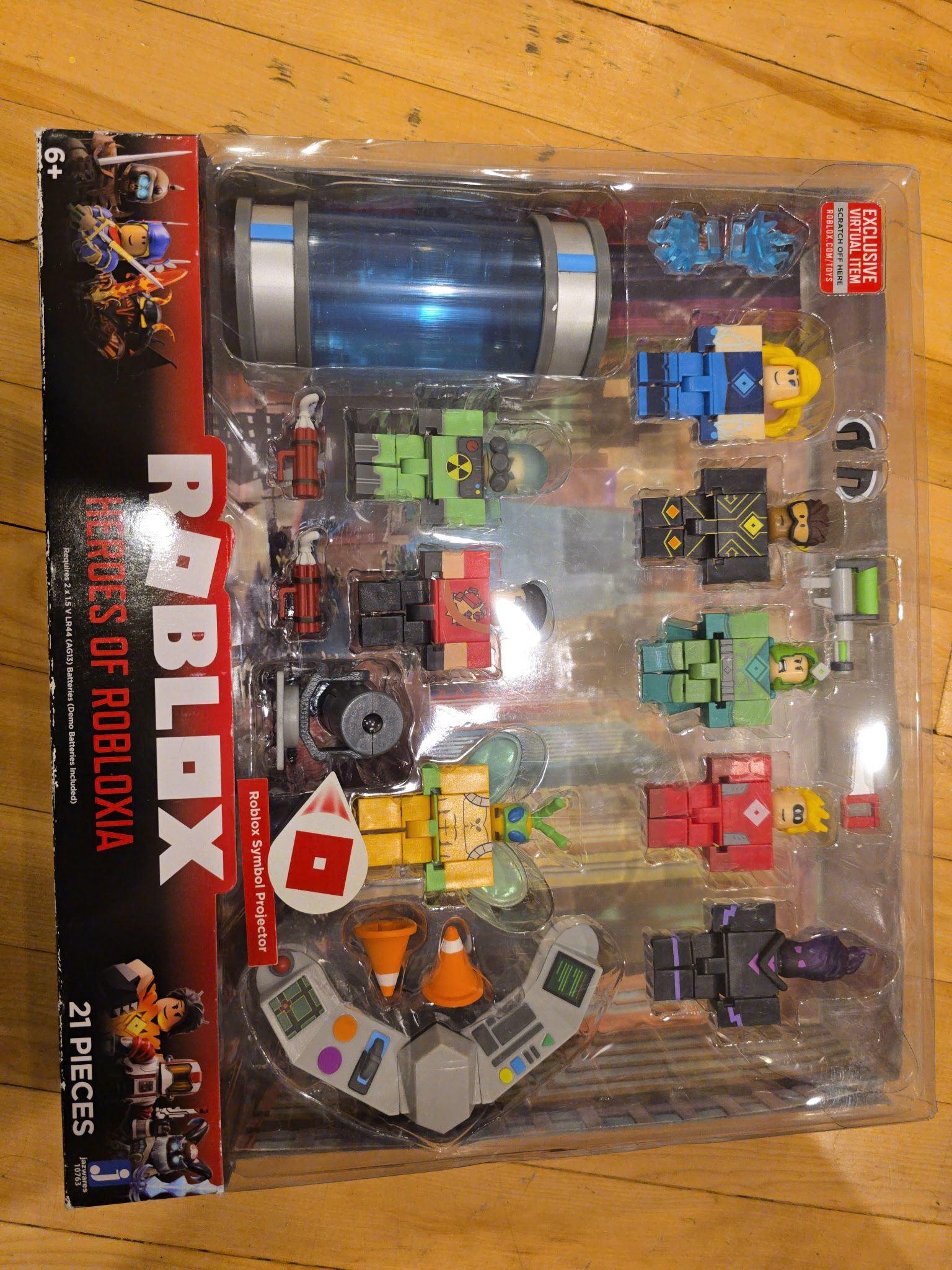 Roblox Heroes Of Robloxia Collector Items