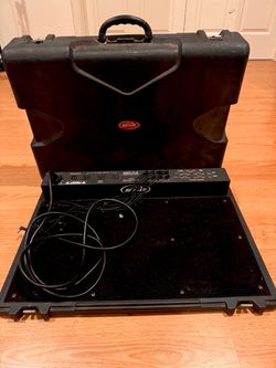 SKB GUITAR PEDALBOARD
