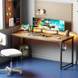 63 Inch Computer Desk, Modern Simple Style Desk for Home Office, Study Student Writing Desk, Vintage Shape Rectangular Desk design Compute