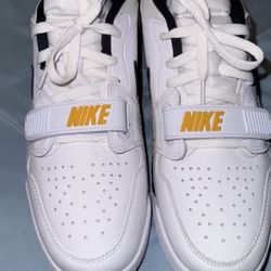 Nike Air Jordan (Size 12)