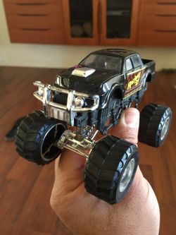 Toy truck