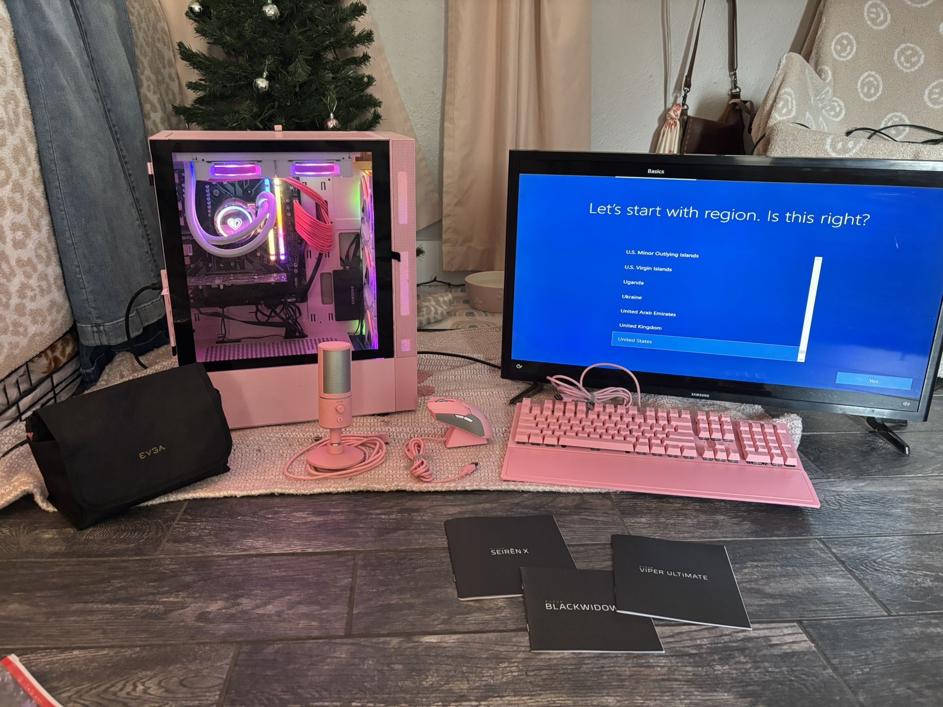 Custom Pink Gaming PC + Full Razer Quartz Setup – Ready to Go!