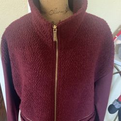 CHAMARRA MICHAEL KORS SIZE XL$75 Dlls 