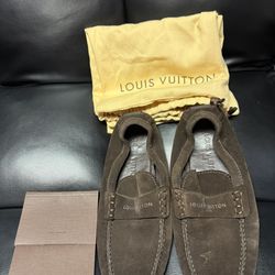 LV Driving Shoes (Louis Vuitton)