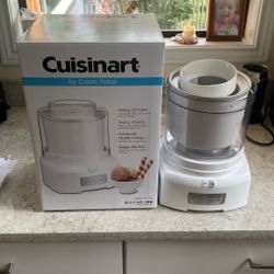 Cuisinart Ice Cream Maker ICE-21P1 (1.5 Quarts)