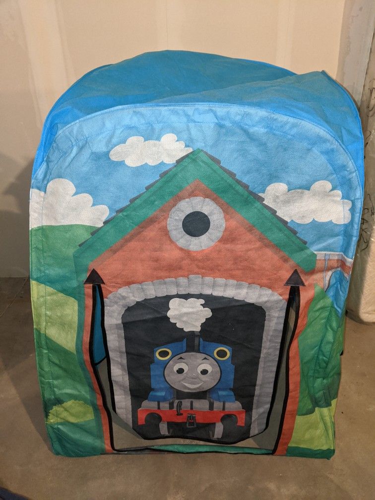 Thomas The Train Playhut Tent