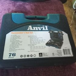 New 76 Anvil Tool Set