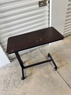 Adjustable table