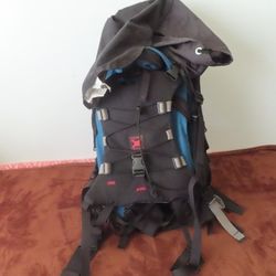 Osprey Ariel Backpack Blue/black internal frame