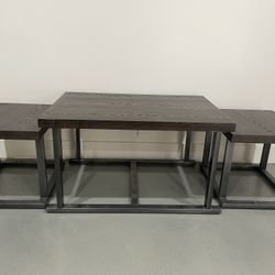 Coffee Table With stools