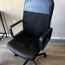 desk chair 