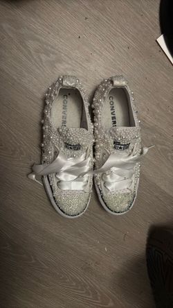 White Pearl Converse
