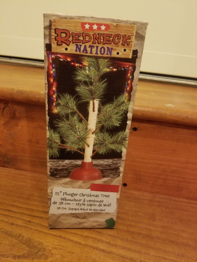 REDNECK NATION CHRISTMAS 15" PLUNGER TREE