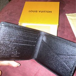 Authentic Louis Vuitton Multiple Wallet Men, Men's Fashion