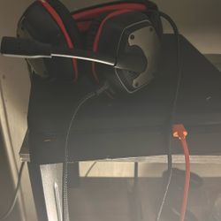 ps4 with the headphones 