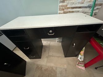 Nail desk/ study desk