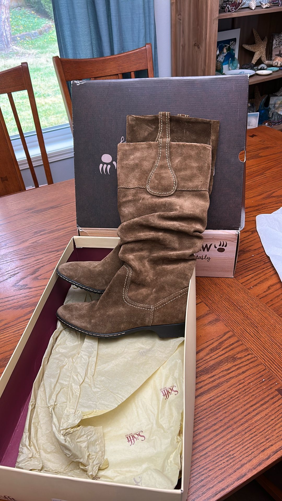 Women’s Brown Suede Sofft Boots Size 8.5