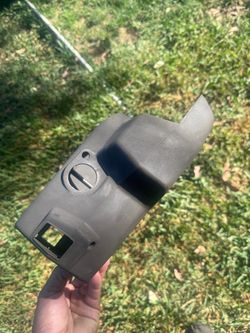 Nissan hardbody steering column cover