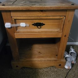 Set Of 2 End Tables