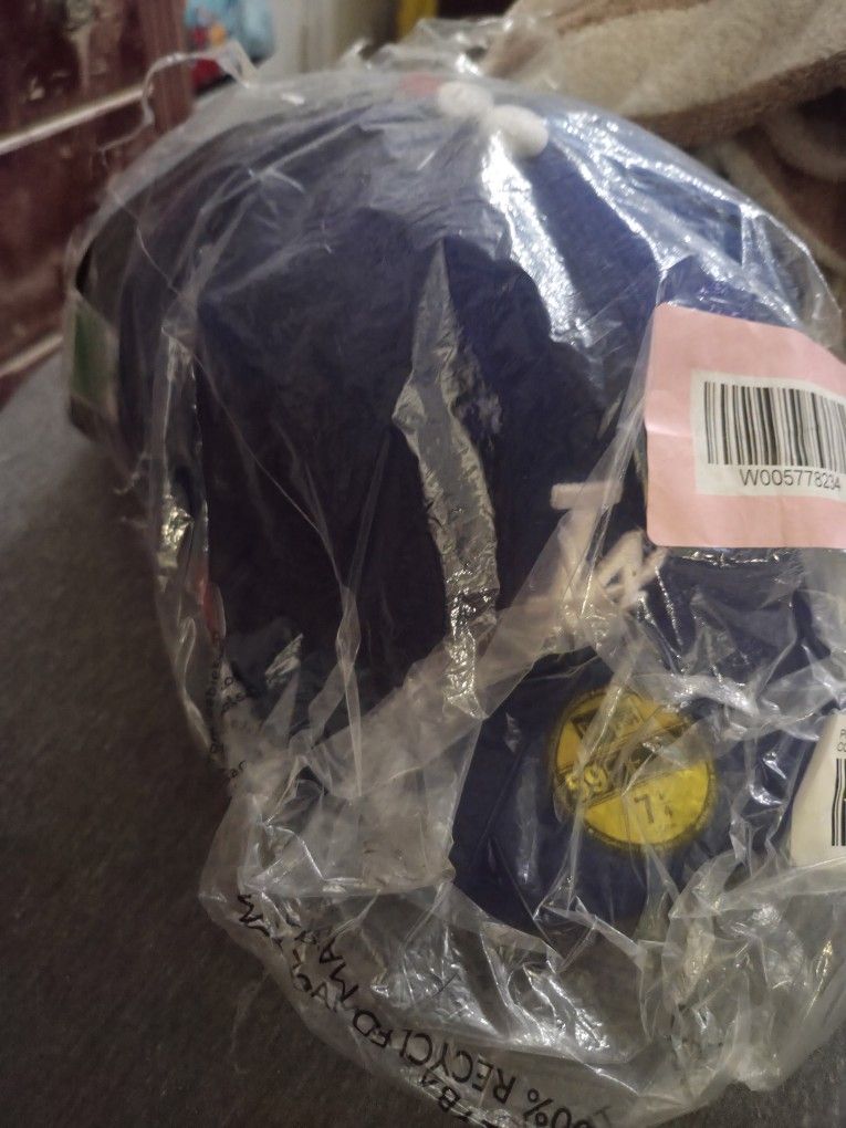 brand new fitted new era hats