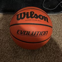 Wilson Evolution MBB 