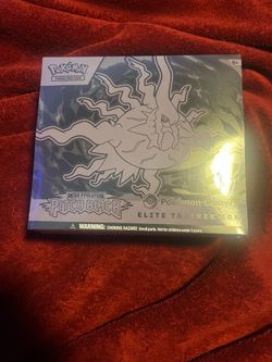 Pokemon center pitch black etb