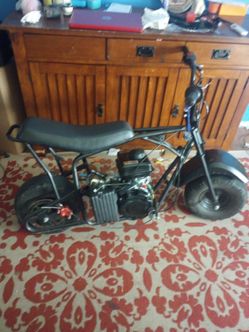 99 cc black mini bike