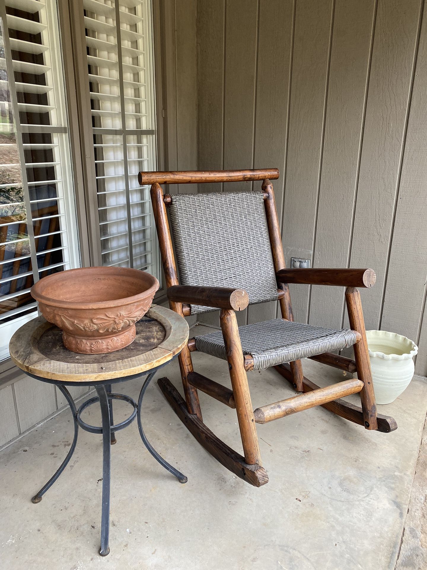 Large Log Rocking Chair for Sale in Knoxville, TN OfferUp