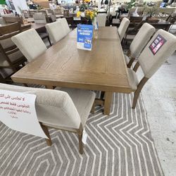 Dinning Table With Chairs 
