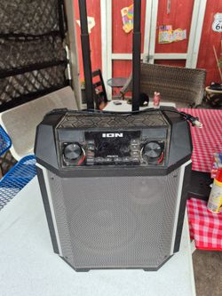 Ion speaker