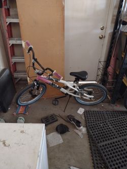 Girls Mongoose Bike