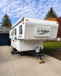 Trailmanor 2619 Camper, priced reduced to sell fast!