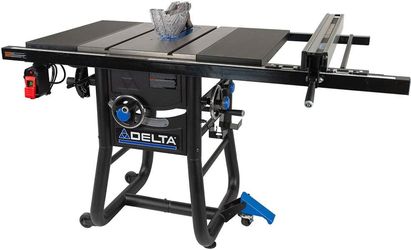 Delta - 10 in. Contractor Table Saw