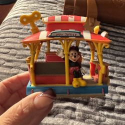 Disney World 1993 Disney Jolly Trolley Toontown Mickey & Minnie Mouse Pullback Toy, Used Vintage Toy