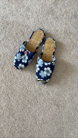 House Slippers 