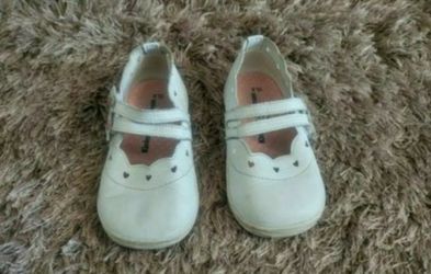 Toddler shoes size 7 1/2