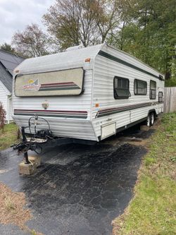 1997 Sunline 26Ft travel camper