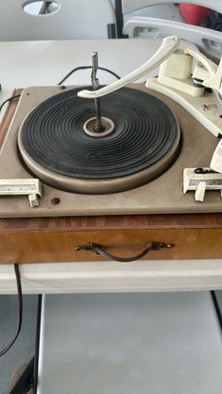 Vintage Garrard Model 210 Turntable - Project / Restoration