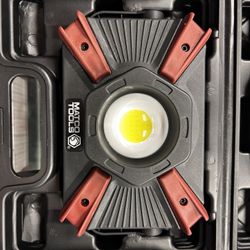 Matco Infinity Focus Flood Light 