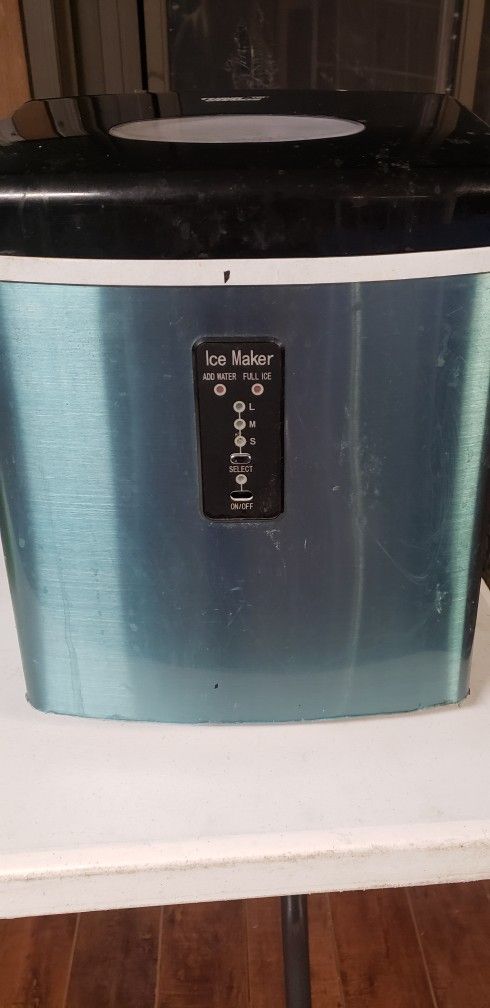 Ice Maker