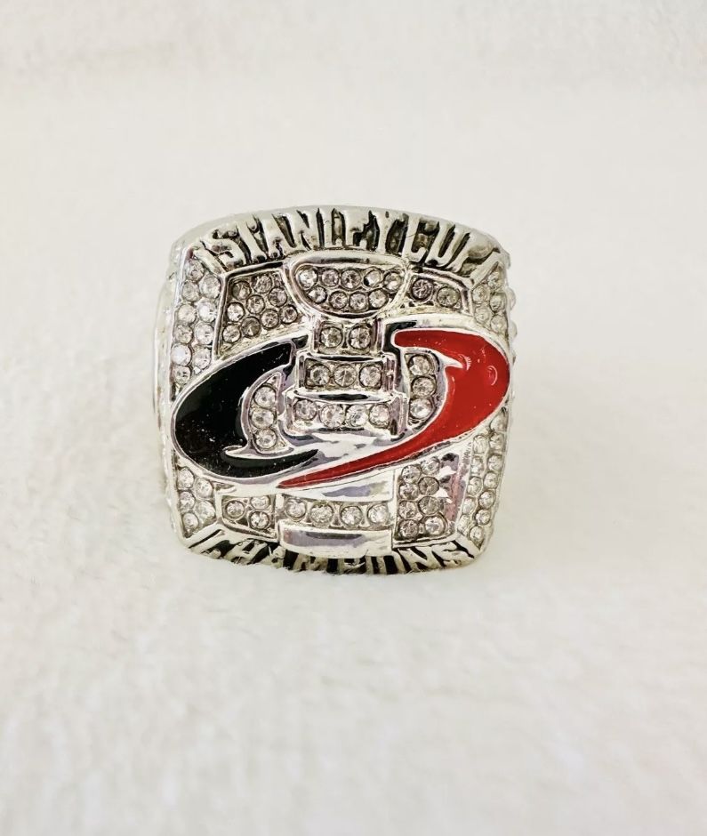 2006 Carolina Hurricanes Stanley Cup Championship Fan Ring