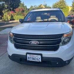 2011 Ford Explorer XLT AWD