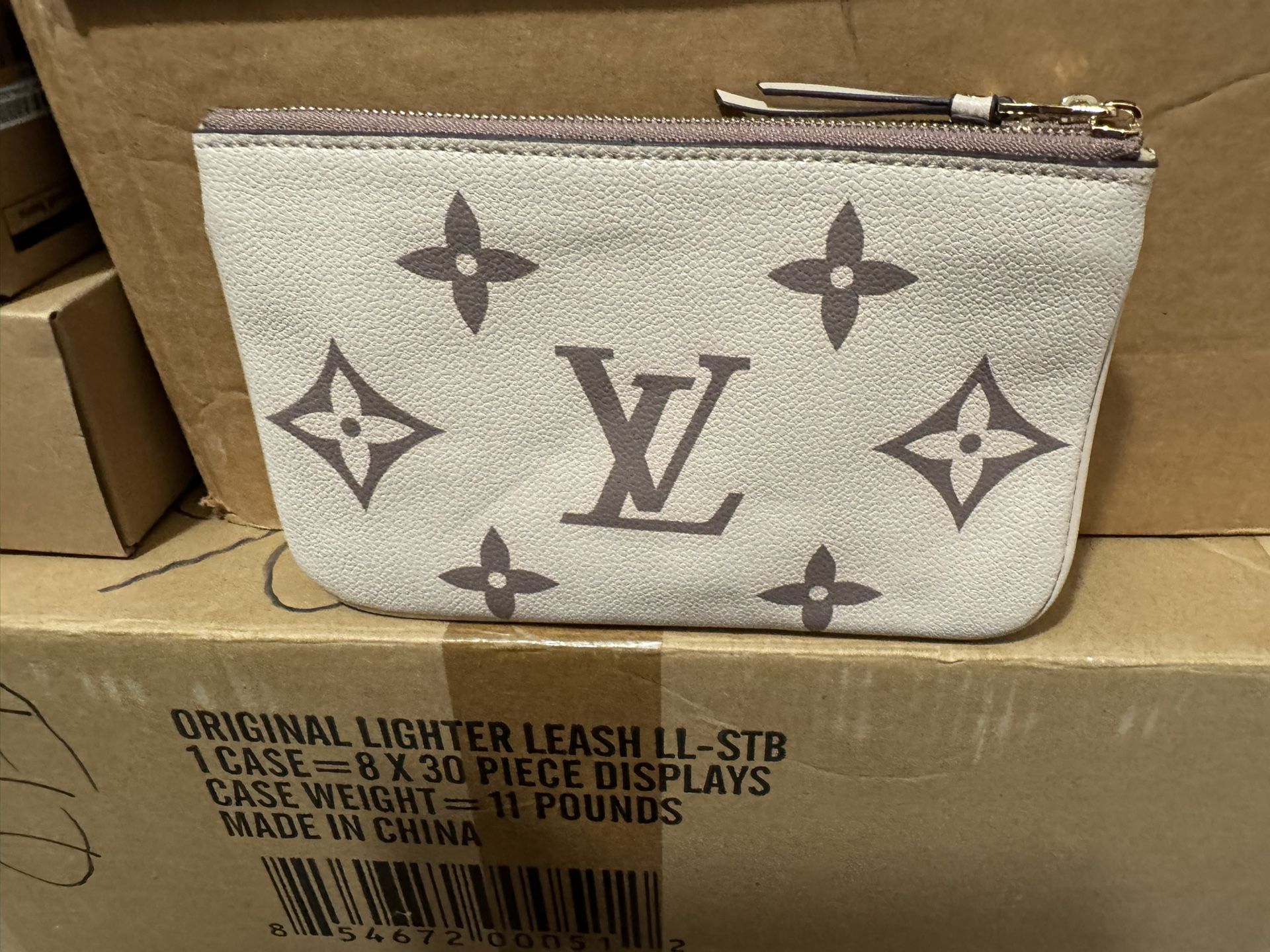 Louis Vuitton Pink Pouch Women