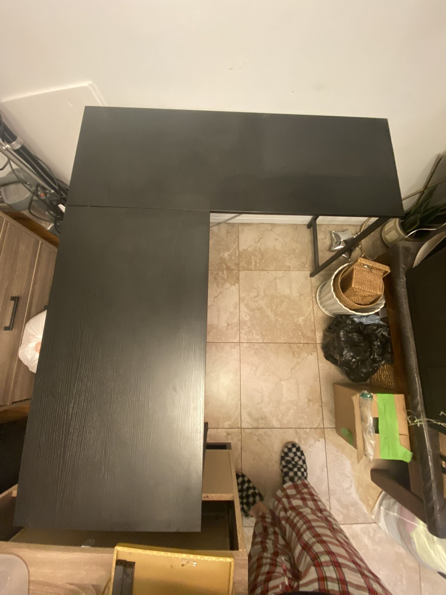 L Desk