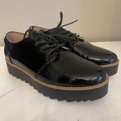 Women’s Patent Leather Oxford Shoes 