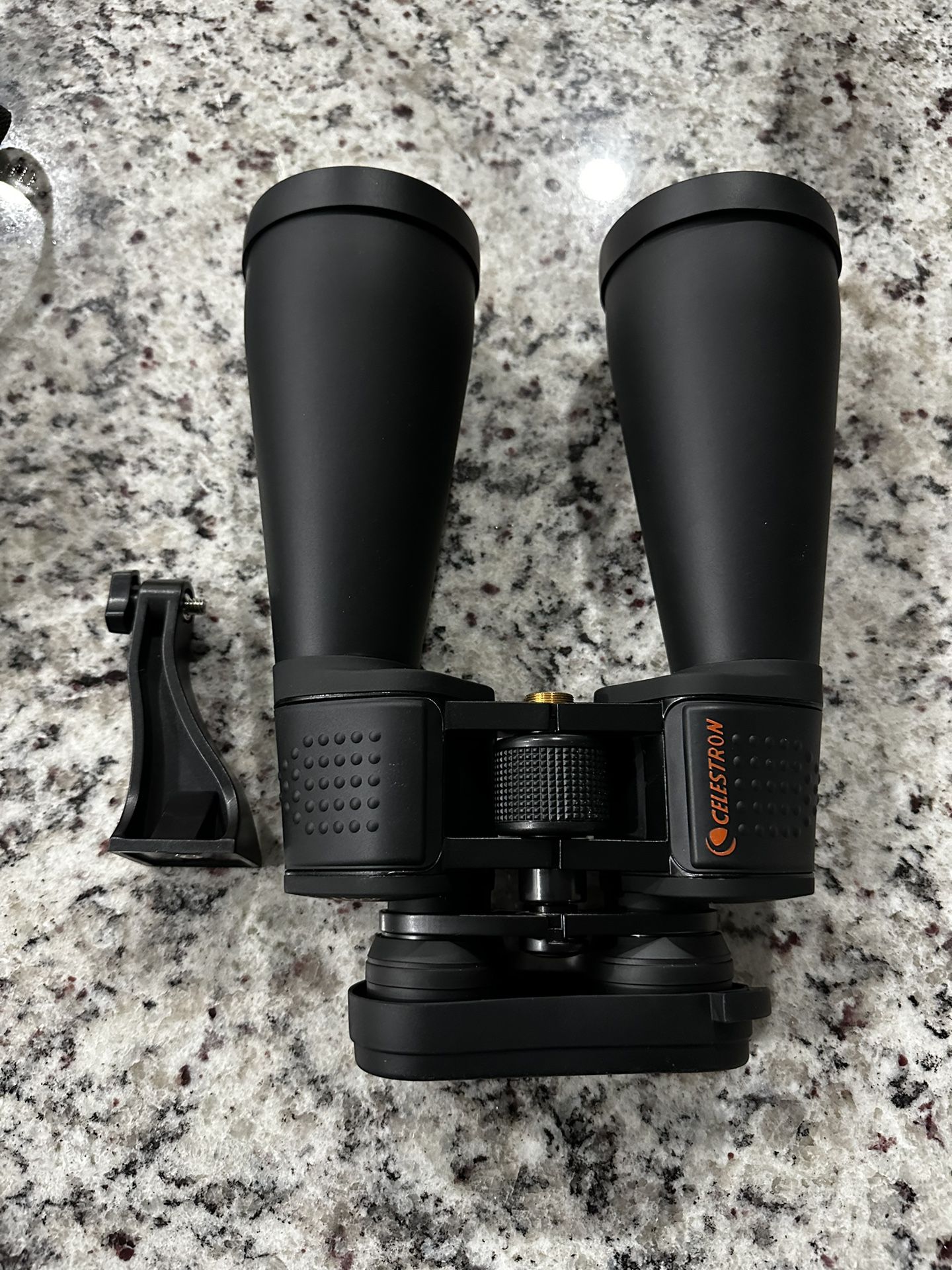 Celestron 25x70 Binoculars