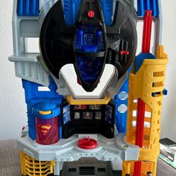 Imaginext Batman DC Super Friends Ultimate Headquarters 