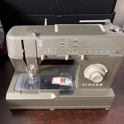 Singer HD110 Sewing Machine