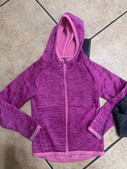 Two high performance LIKE NEW size 6x girls jackets with light fleece lining! Perfect school sweaters